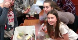 Na czechowickim Osiedlu Tomaszwka "Recykling da owoce"