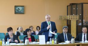 Majowa sesja Rady Powiatu powicona placwkom zdrowia