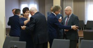 [ZDJCIA] Starosta, burmistrzowie i wjtowie przeamali si opatkiem