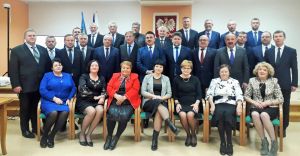 I sesja Rady Powiatu w VI kadencji: Andrzej Ponka ponownie starost