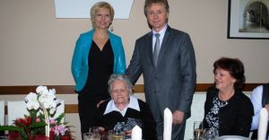 Pani Paulina Kost skoczya 100 lat!