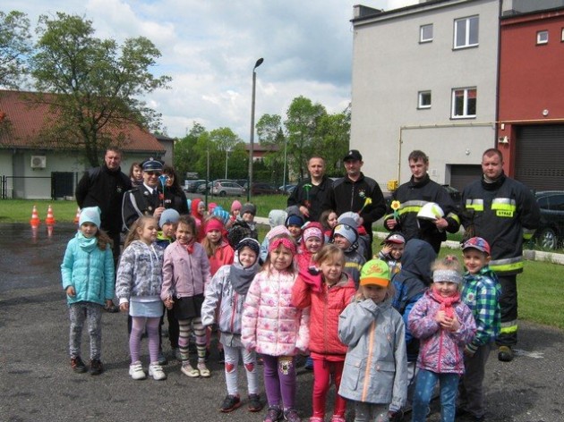Przedszkolaki w strażnicy OSP Czechowice - 16.05.2016